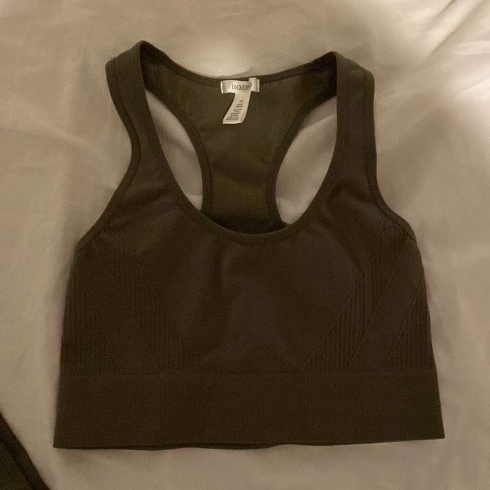 Matching workout set - Picture 2 of 5